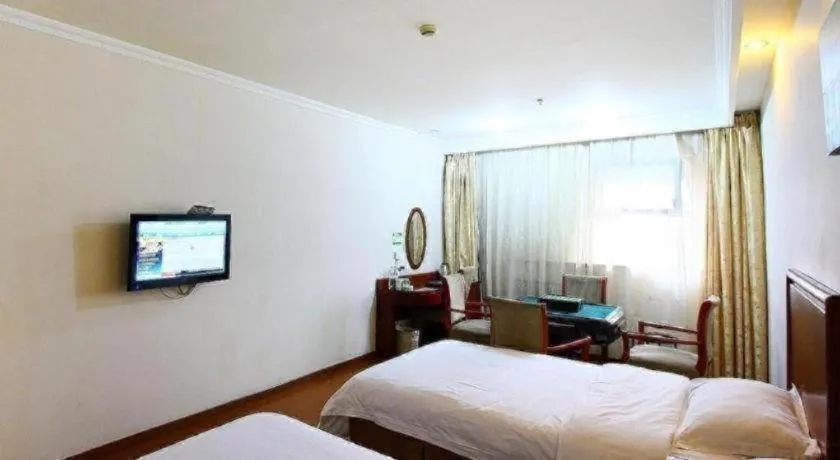 Bed in GreenTree Alliance Changzhou University City Hotel
