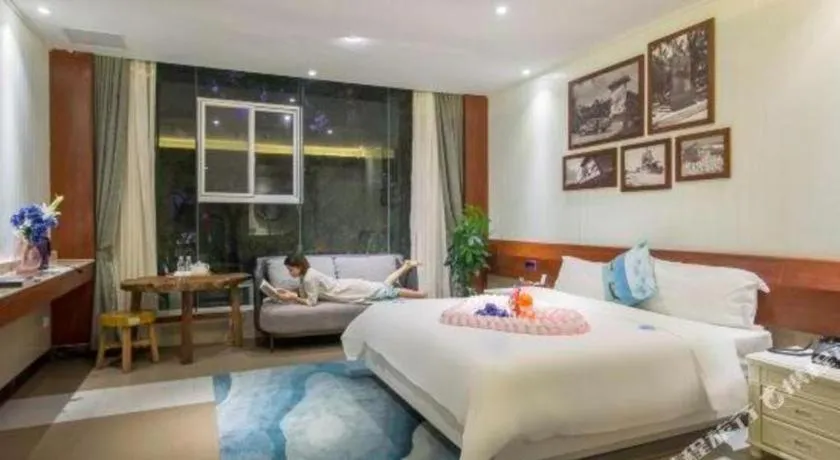 Bed in Huangma Holiday Nanhai Museum Hotel