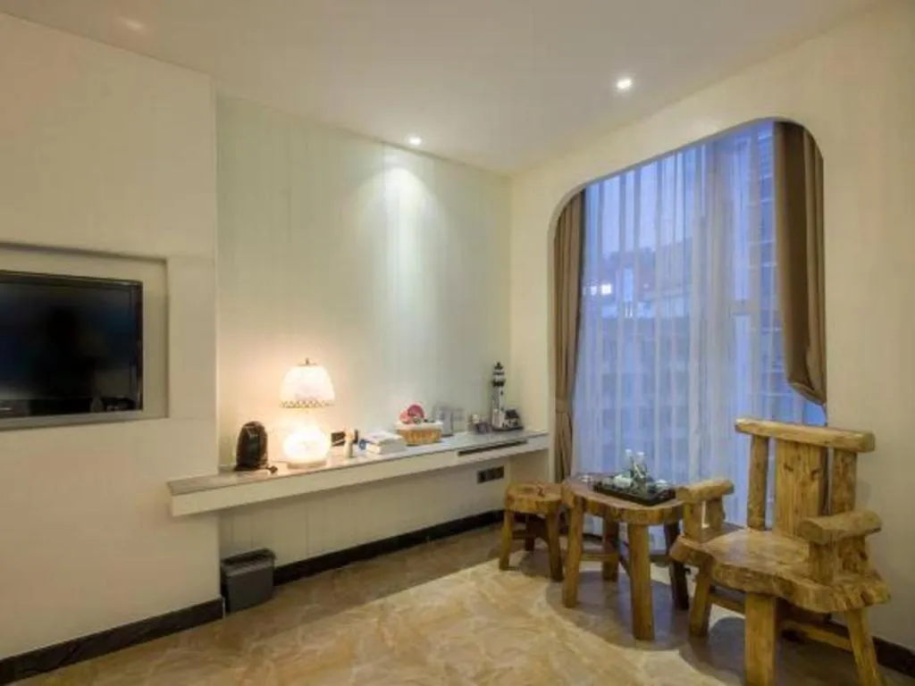 Huangma Holiday Nanhai Museum Hotel