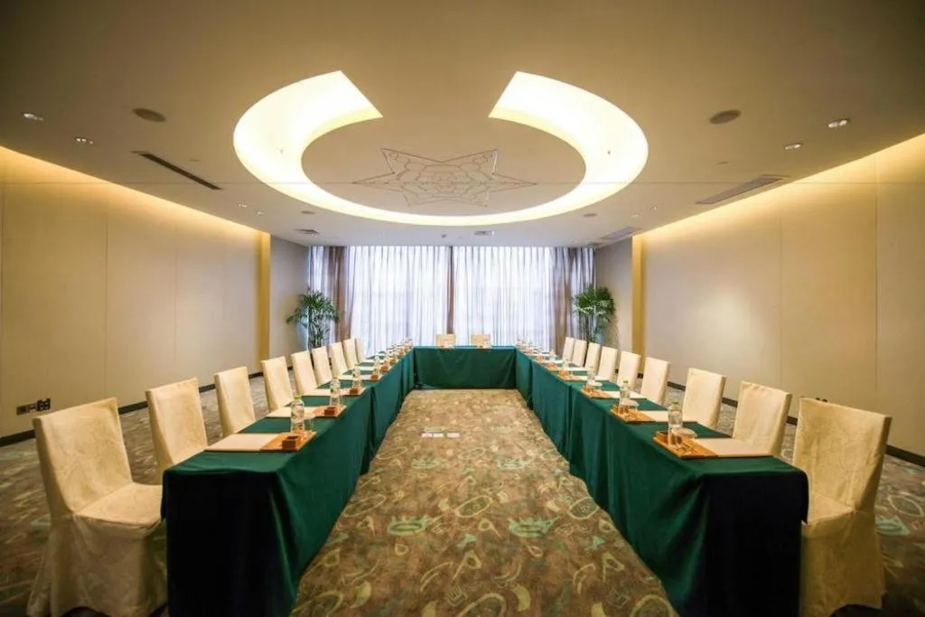 Wuhan Gleetour Hotel