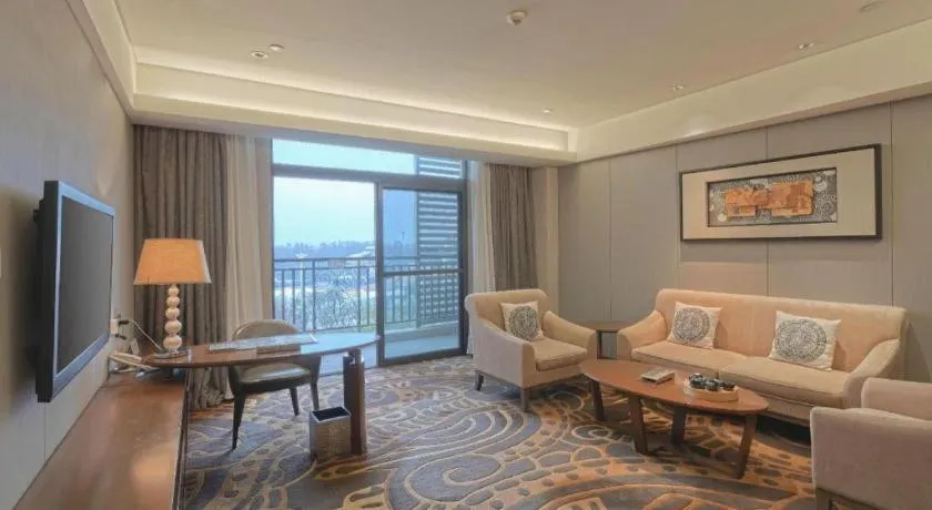 Wuhan Gleetour Hotel