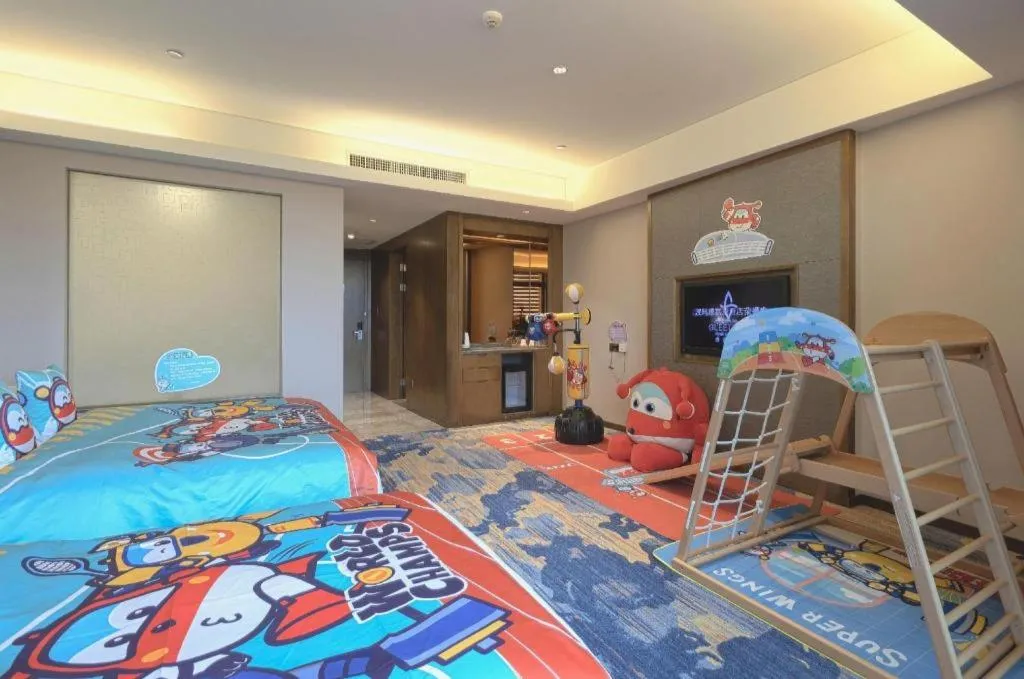 Bed in Wuhan Gleetour Hotel