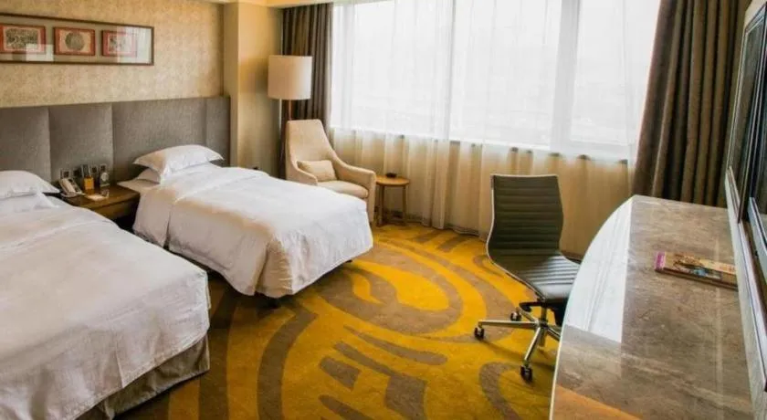 Bed in Wuhan Gleetour Hotel