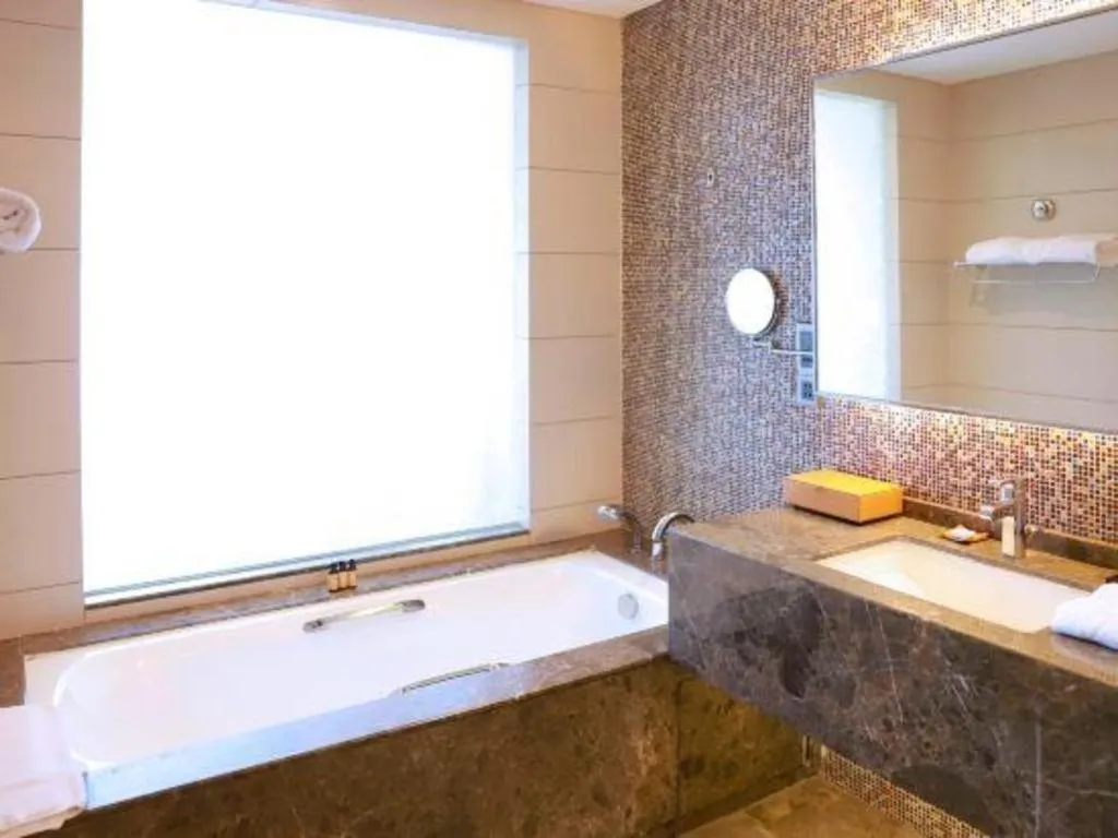 Wuhan Gleetour Hotel