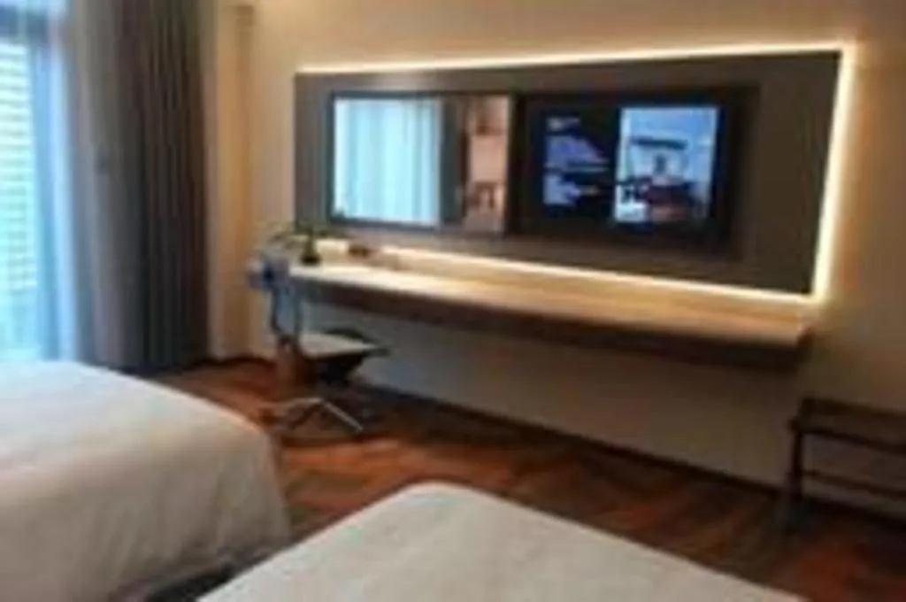 Bed in Wuhan Gleetour Hotel