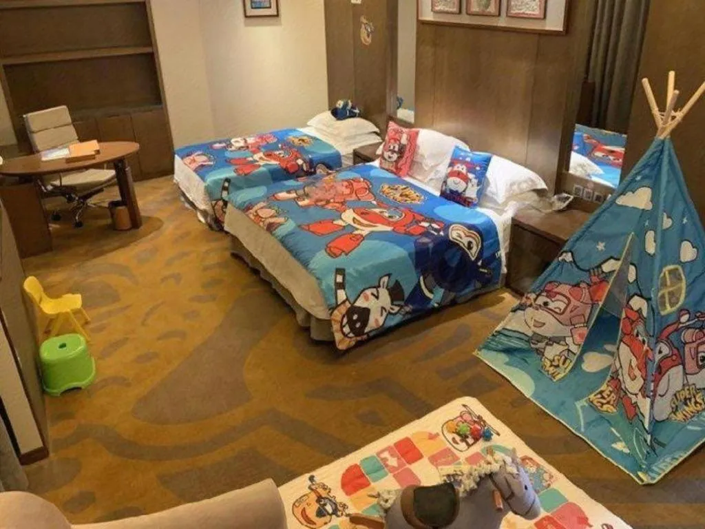 Bed in Wuhan Gleetour Hotel