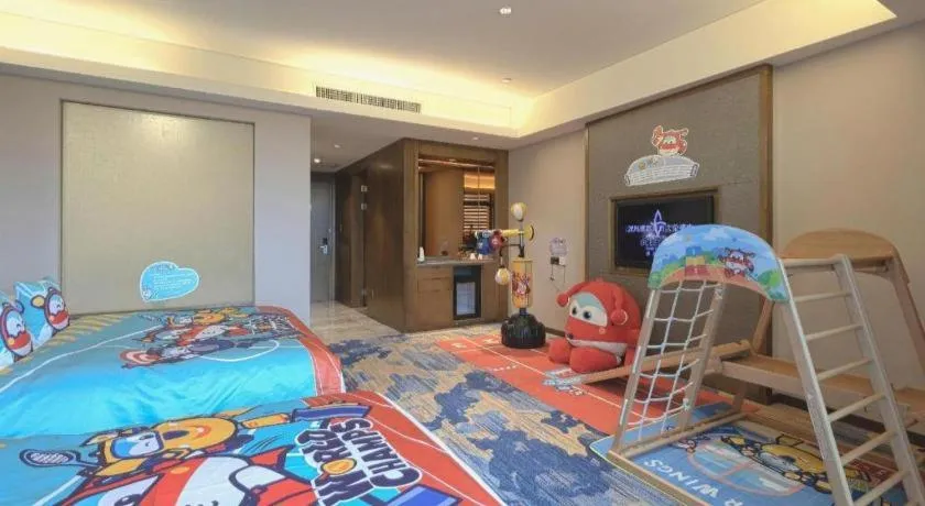 Bed in Wuhan Gleetour Hotel