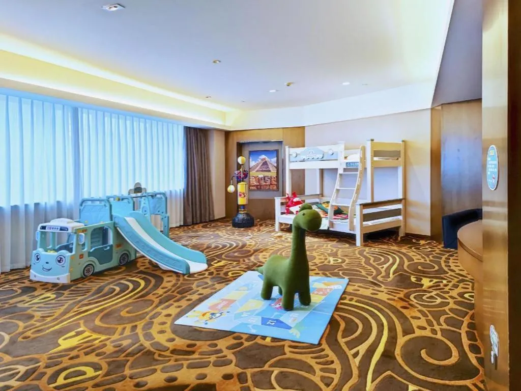 Bed in Wuhan Gleetour Hotel