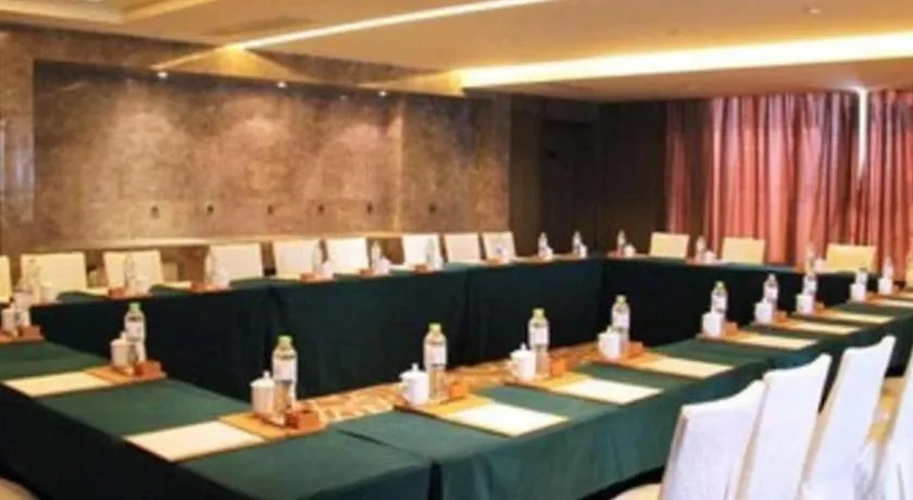 Wuhan Gleetour Hotel