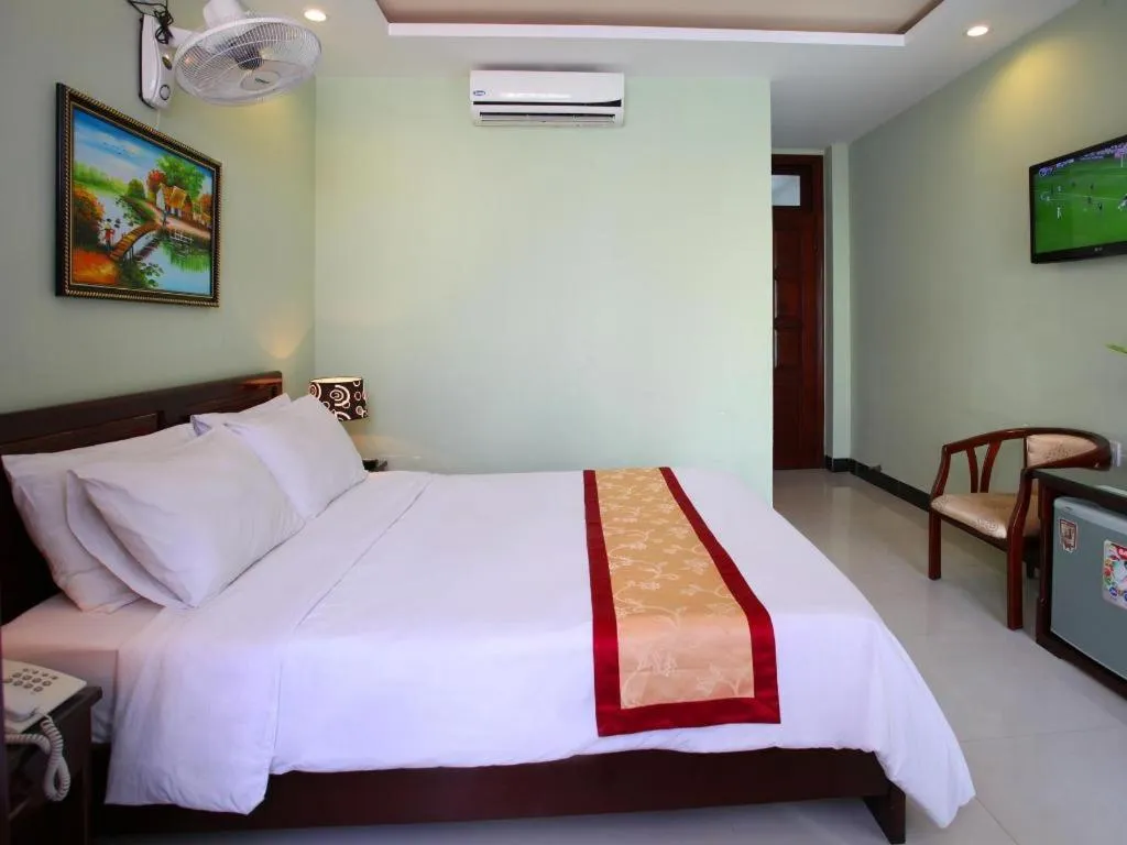 Bed in Souvenir Nha Trang Hotel