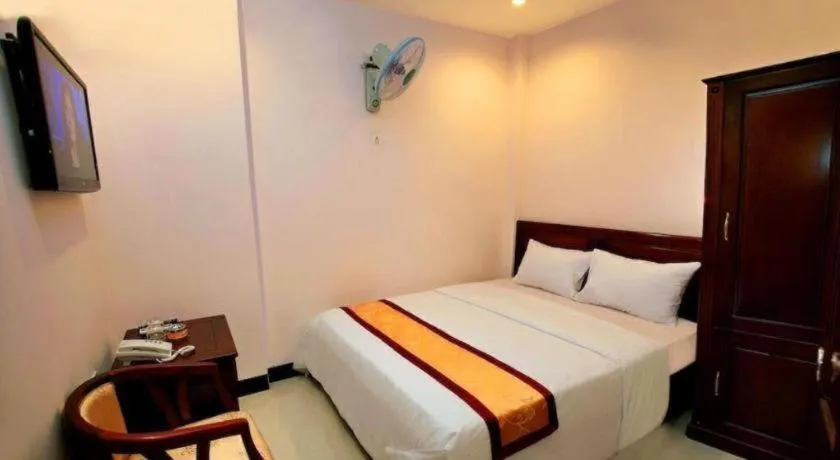 Bed in Souvenir Nha Trang Hotel