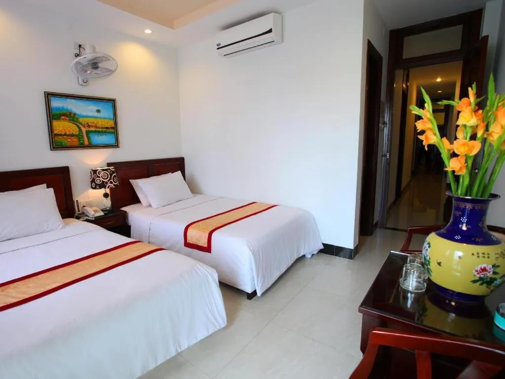 Bed in Souvenir Nha Trang Hotel