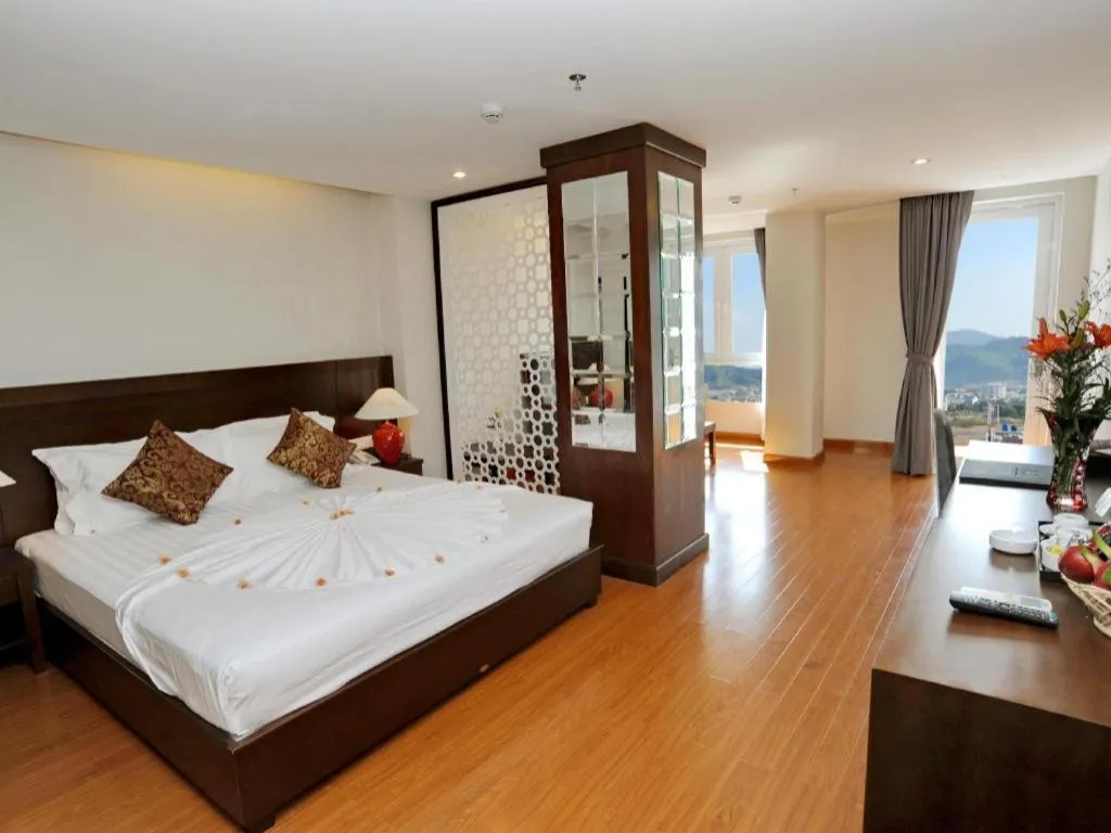 Bed in Hanoi Golden Hotel