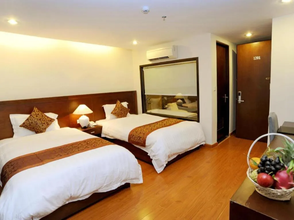 Bed in Hanoi Golden Hotel