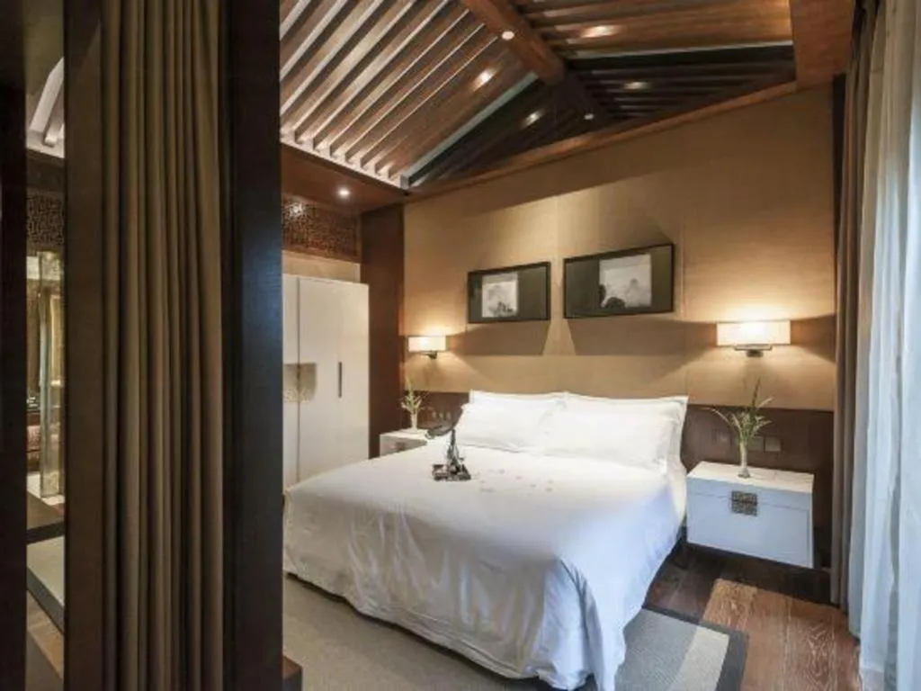 Bed in Pins De La Brume Hotel