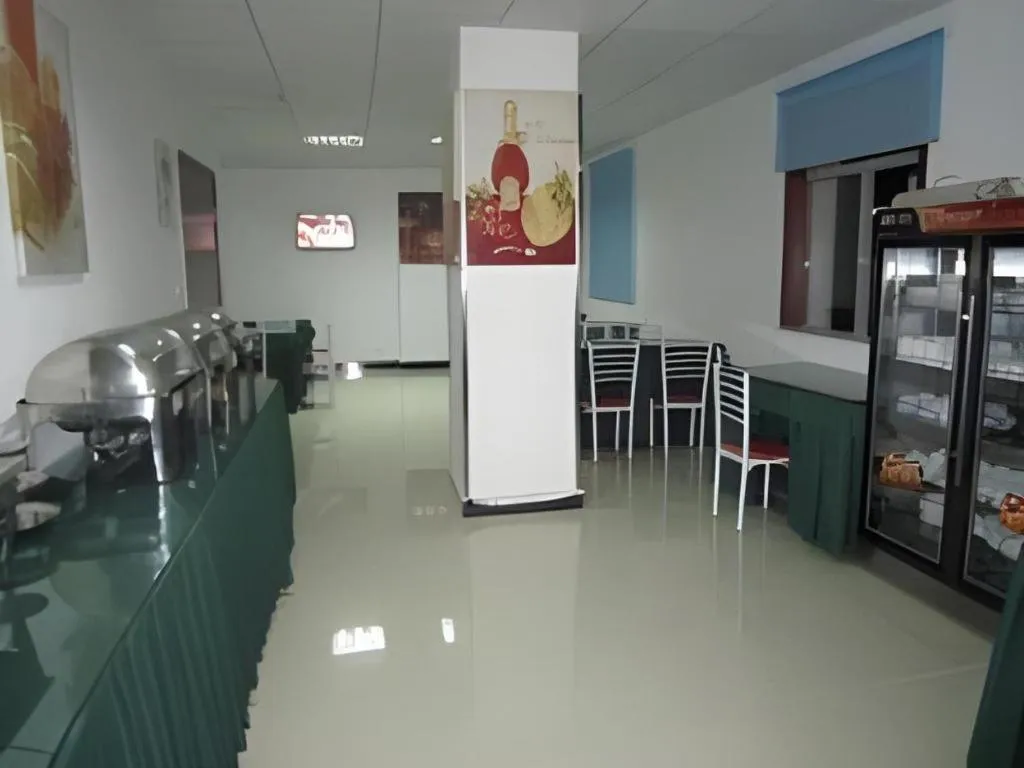 GreenTree Inn Yixing Zhangzhu Express Hotel