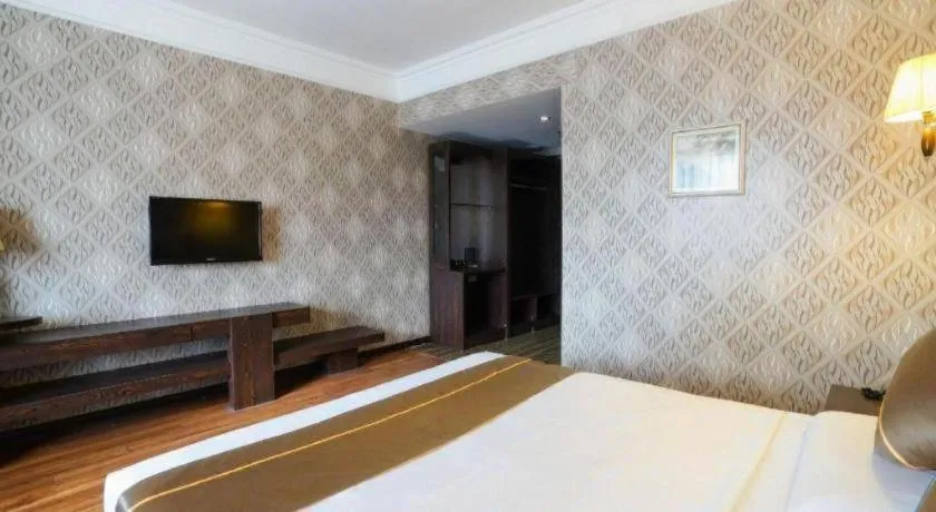 Bed in Anshan Camilla Business Hotel