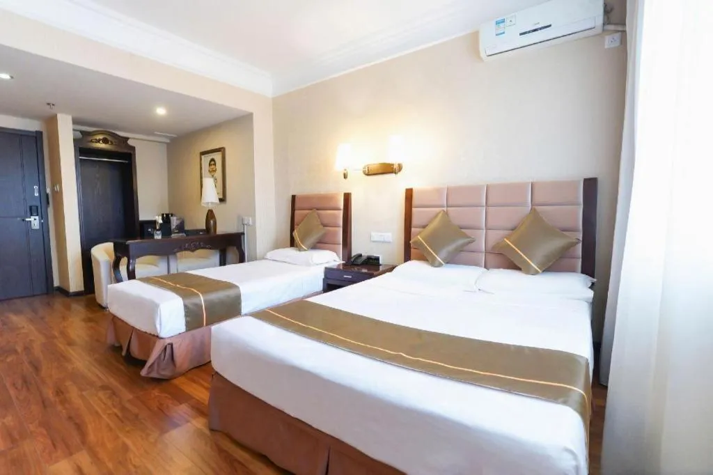 Bed in Anshan Camilla Business Hotel