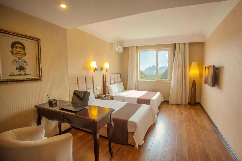 Bed in Anshan Camilla Business Hotel