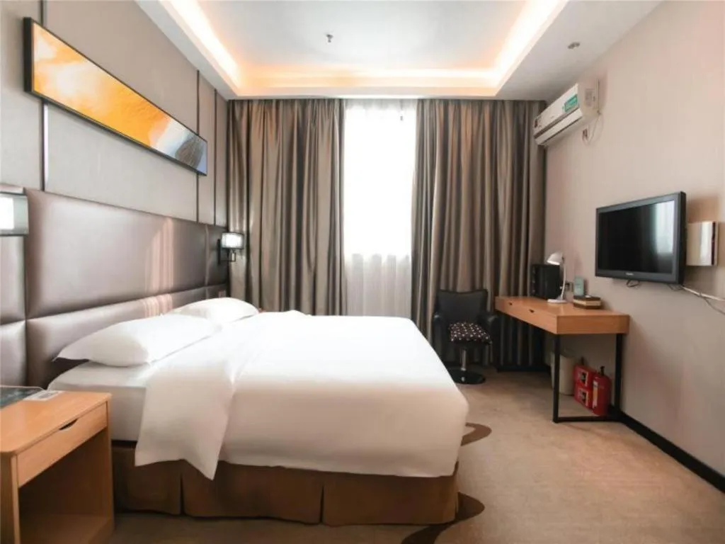 Bed in GreenTree Inn Guangzhou Panyu Bus Station Business Hotel