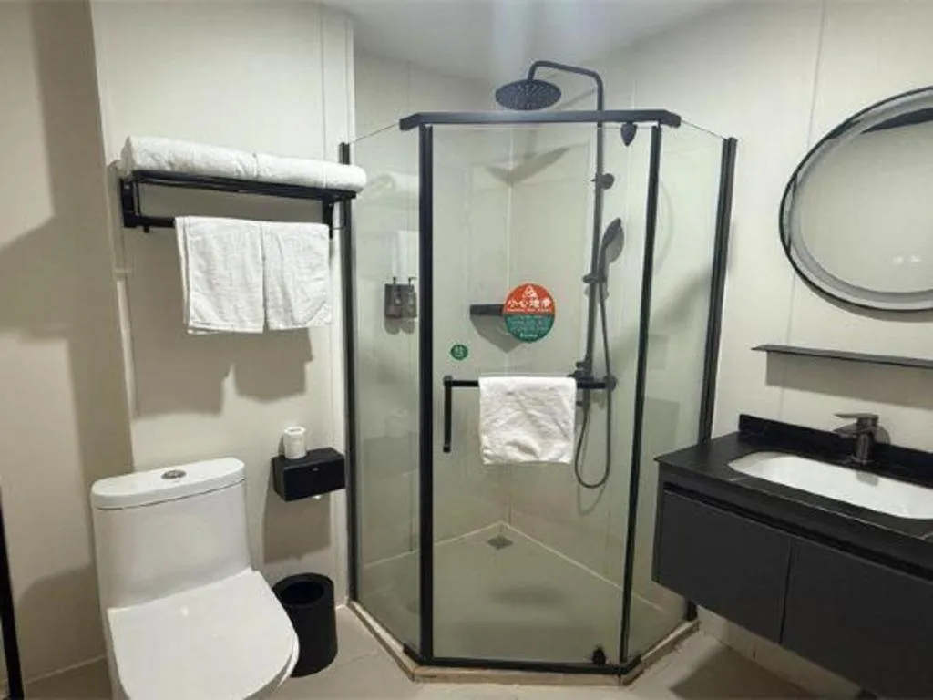 GreenTree Inn Guangzhou Panyu Bus Station Business Hotel