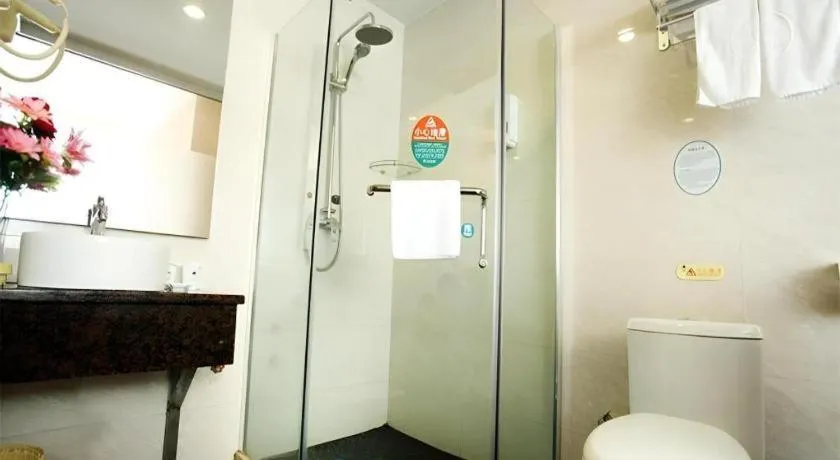 GreenTree Inn Guangzhou Panyu Bus Station Business Hotel
