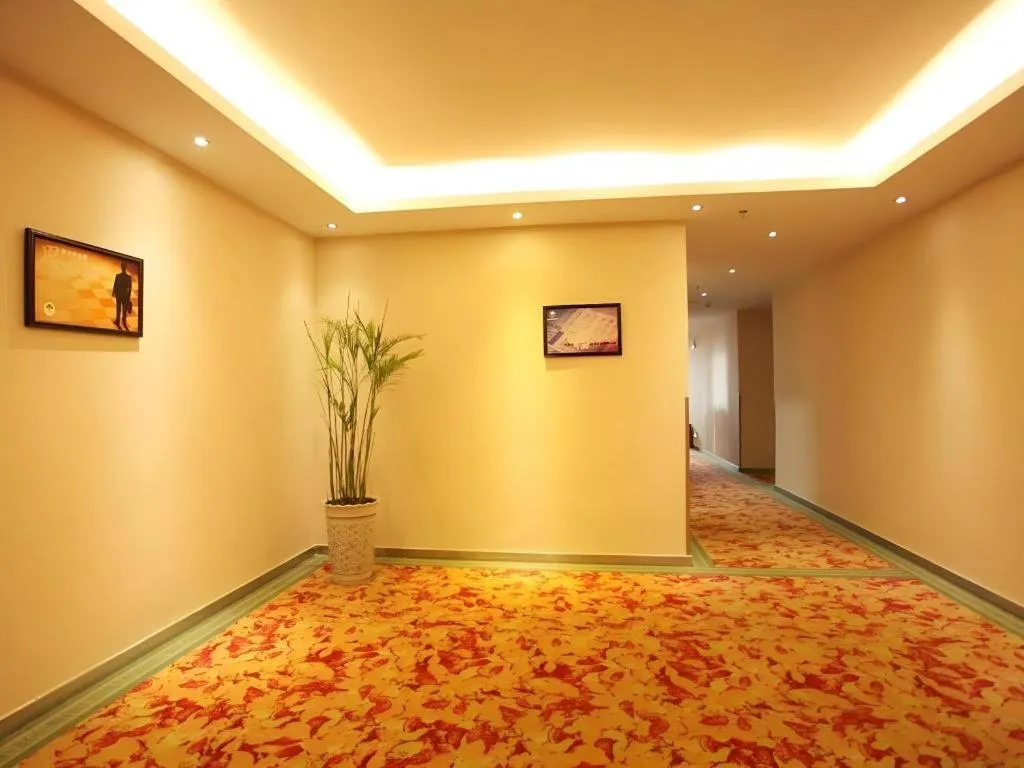 GreenTree Inn Guangzhou Panyu Bus Station Business Hotel