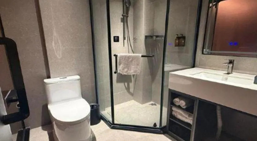 GreenTree Inn Guangzhou Panyu Bus Station Business Hotel