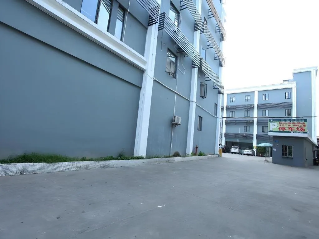 GreenTree Inn Guangzhou Panyu Bus Station Business Hotel