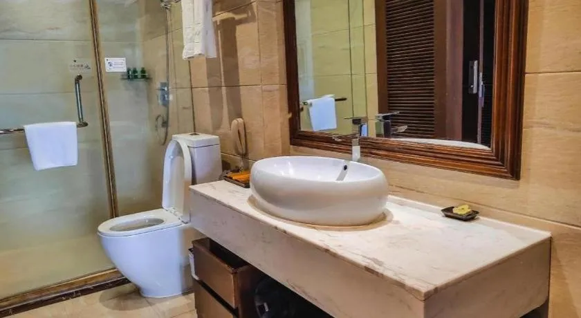 Grand Metro Park Bay Hotel