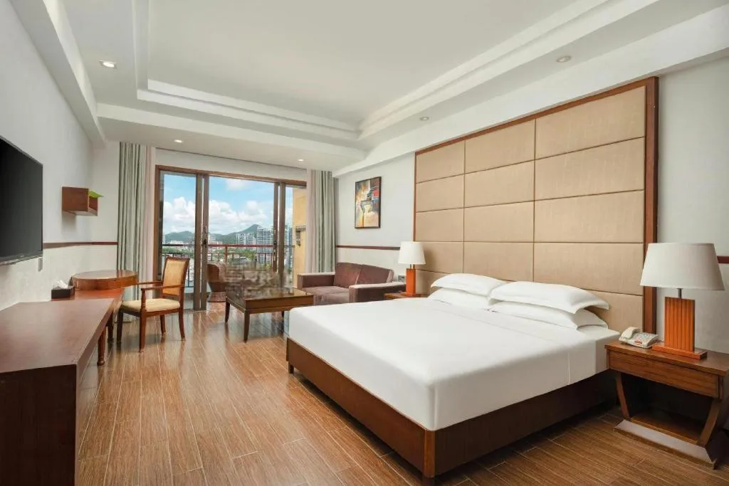 Bed in Grand Metro Park Bay Hotel