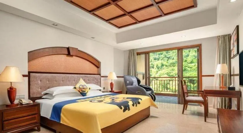 Bed in Grand Metro Park Bay Hotel