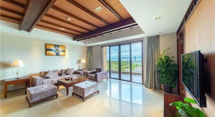 Grand Metro Park Bay Hotel