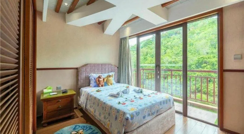 Bed in Grand Metro Park Bay Hotel