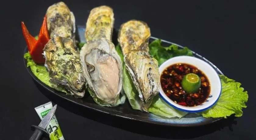 Grand Metro Park Bay Hotel