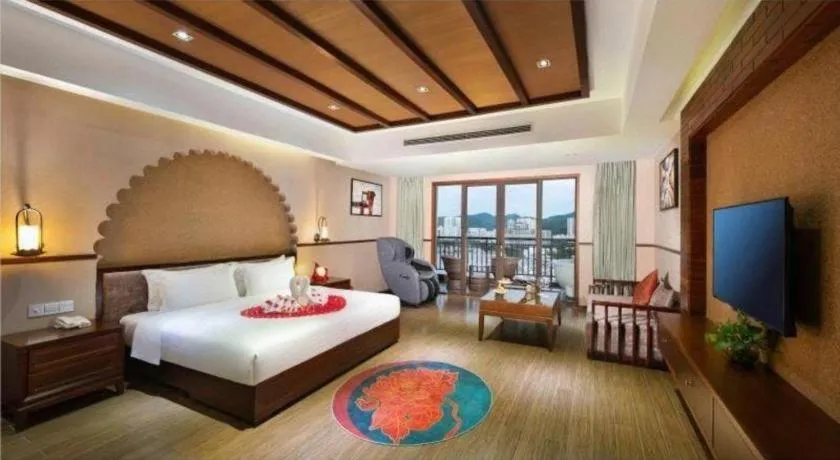 Bed in Grand Metro Park Bay Hotel