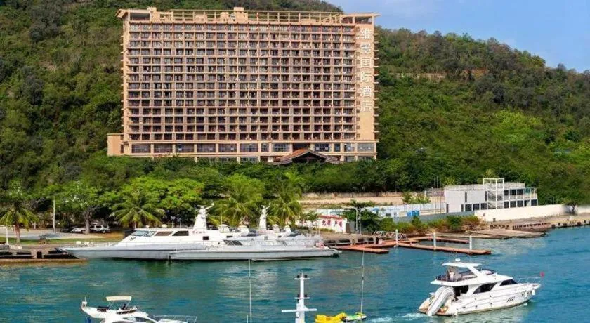 Grand Metro Park Bay Hotel