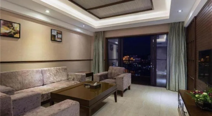 Grand Metro Park Bay Hotel