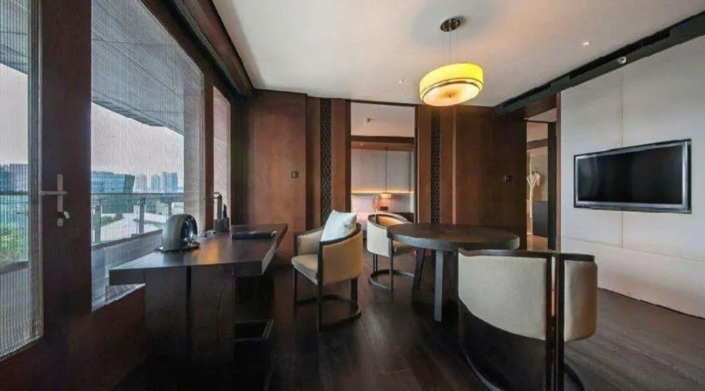 OCT Bay Breeze Hotel