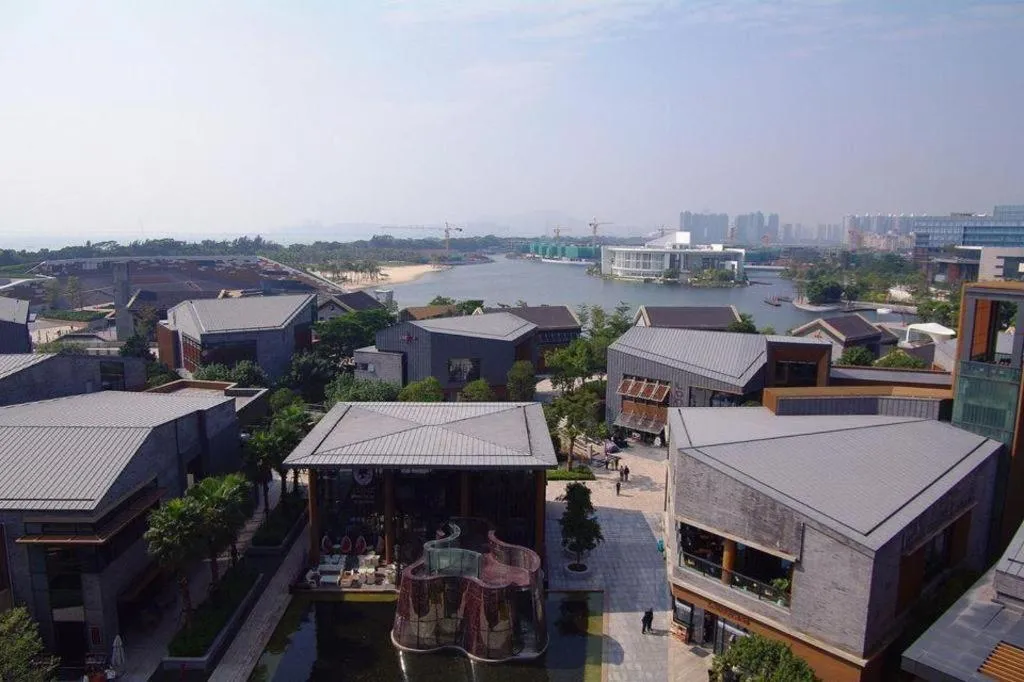 OCT Bay Breeze Hotel