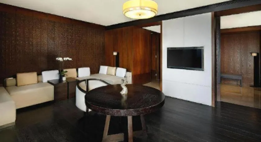 OCT Bay Breeze Hotel