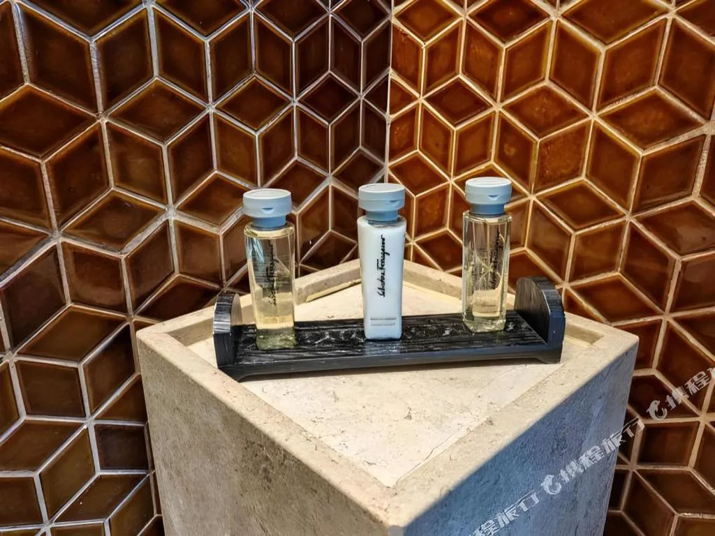 OCT Bay Breeze Hotel