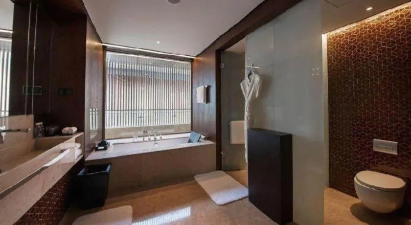 OCT Bay Breeze Hotel