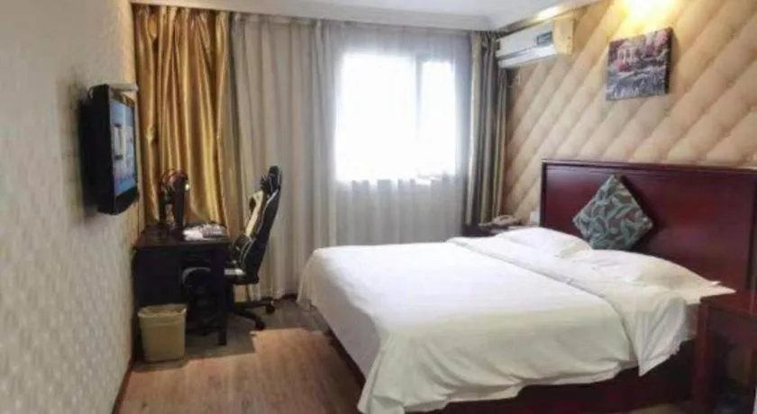 Bed in GreenTree Inn Wuxi Guangrui Road Hotel