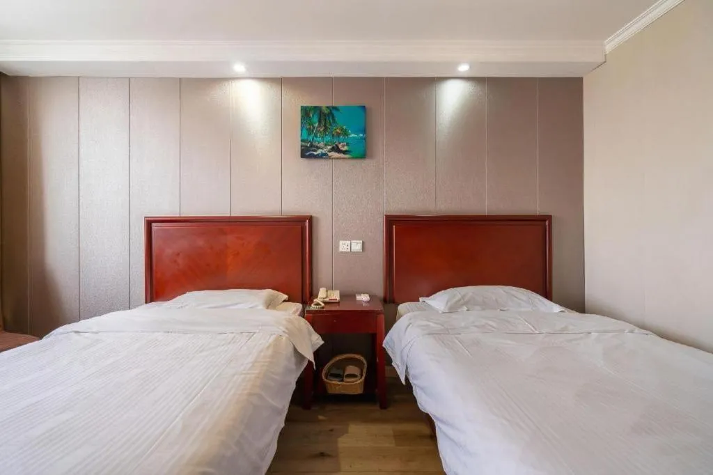 Bed in GreenTree Inn Wuxi Guangrui Road Hotel