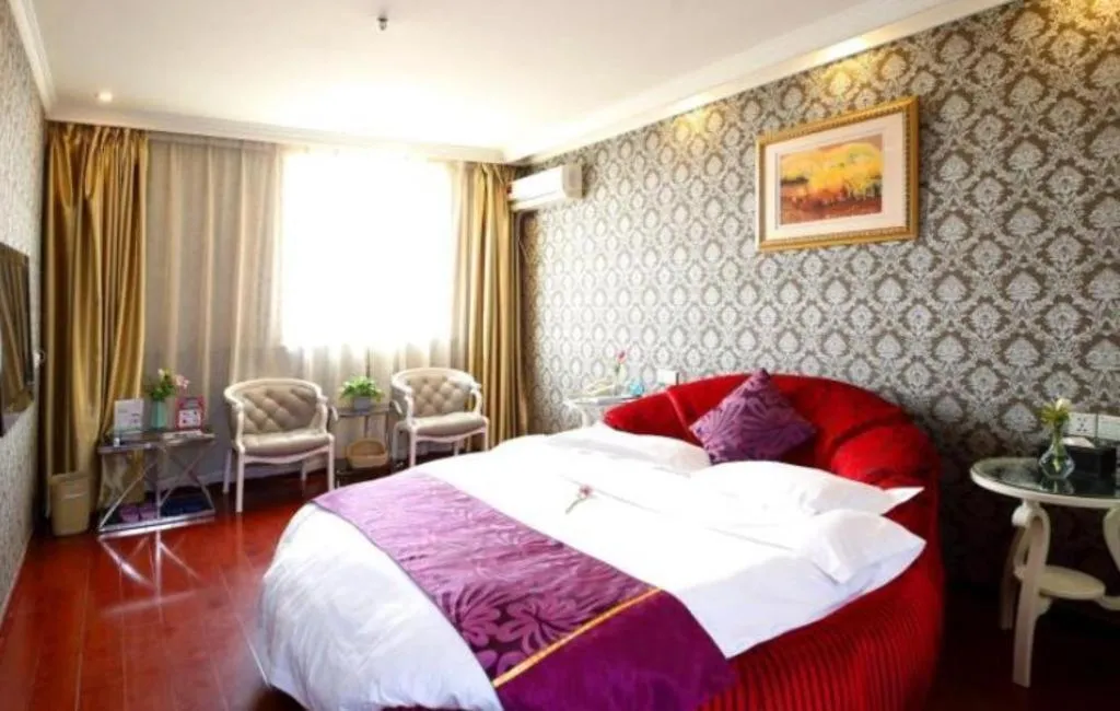 Bed in GreenTree Inn Wuxi Guangrui Road Hotel