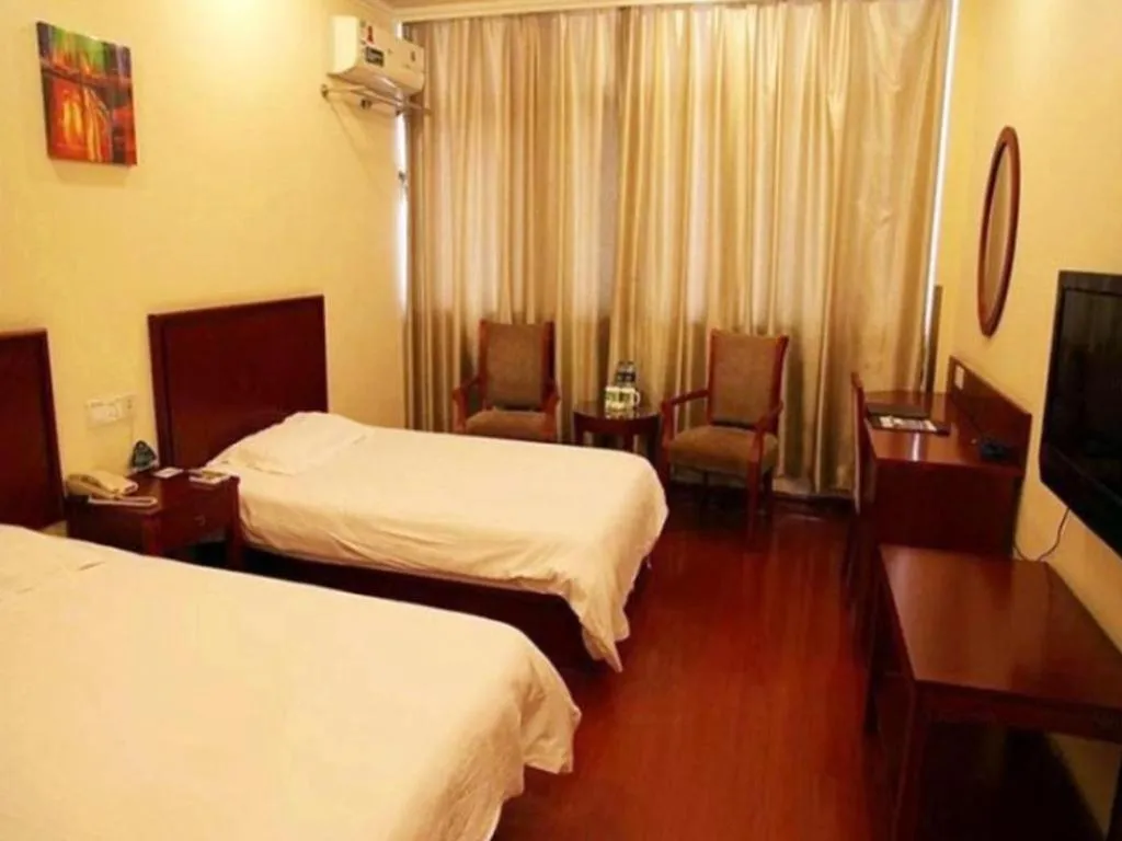 Bed in GreenTree Inn Wuxi Guangrui Road Hotel