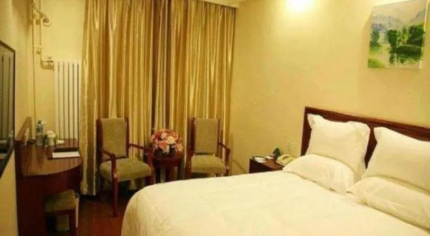 Bed in GreenTree Inn Wuxi Guangrui Road Hotel