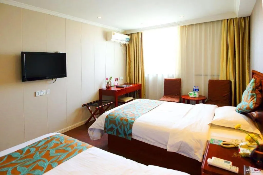 Bed in GreenTree Inn Wuxi Guangrui Road Hotel
