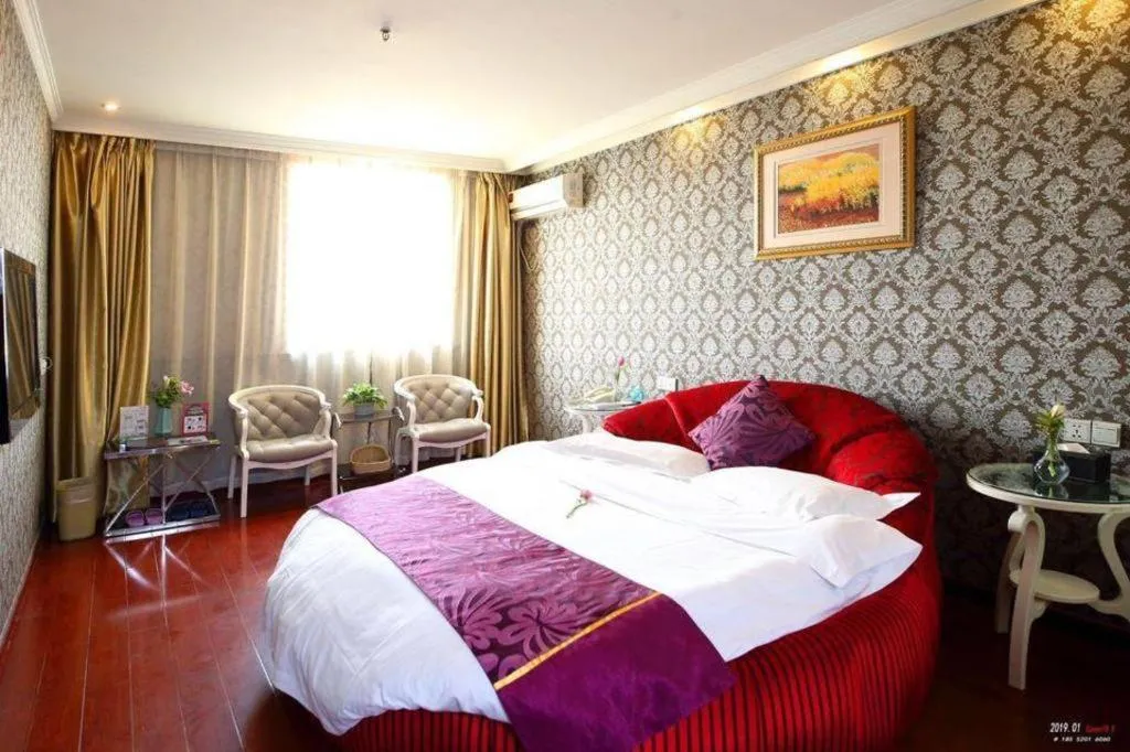 Bed in GreenTree Inn Wuxi Guangrui Road Hotel